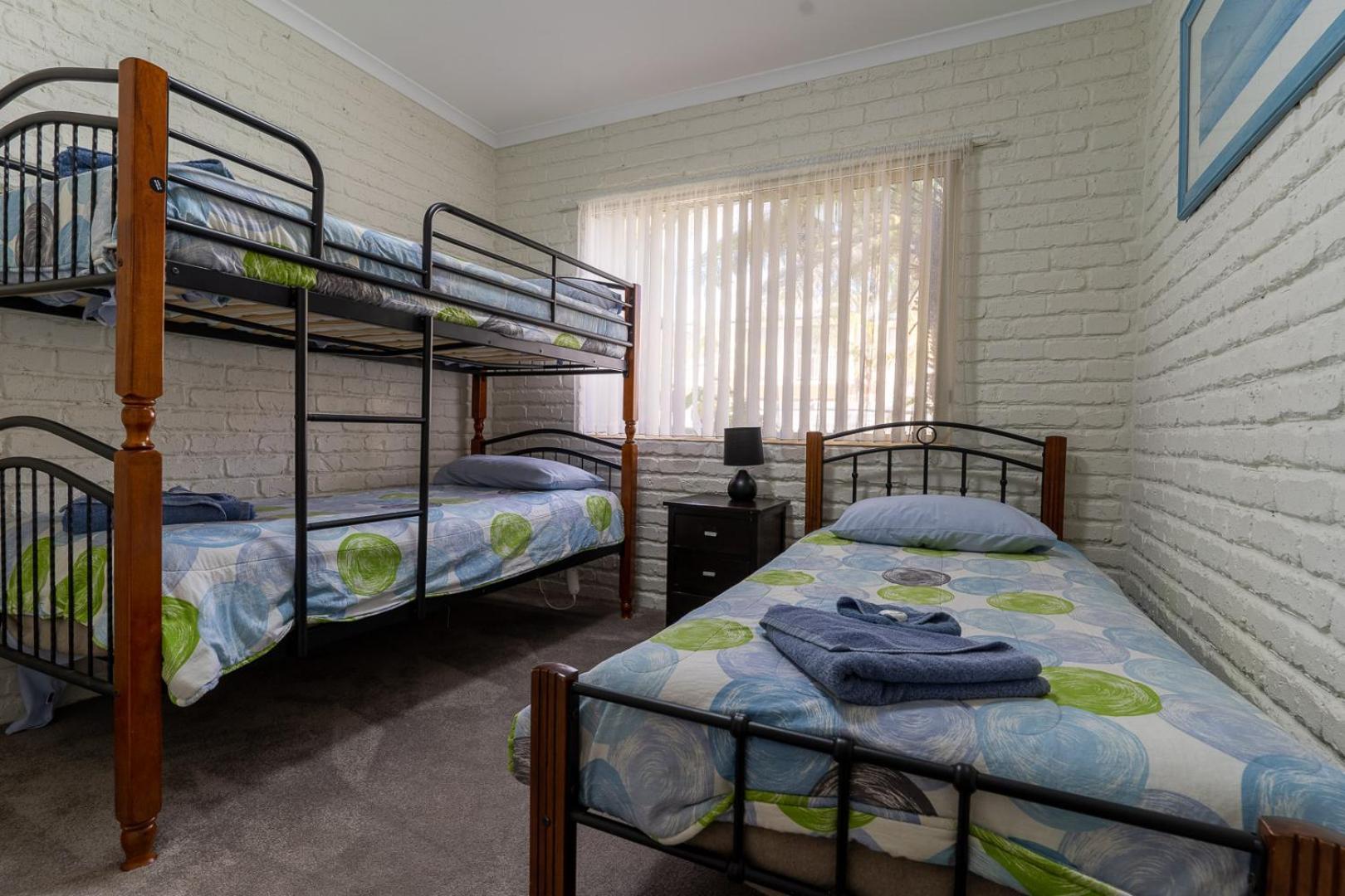 Beachfront Apartments Merimbula Esterno foto